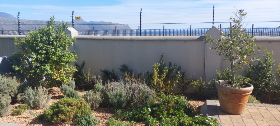 1 Bedroom Property for Sale in Fairhaven Country Estate Western Cape
